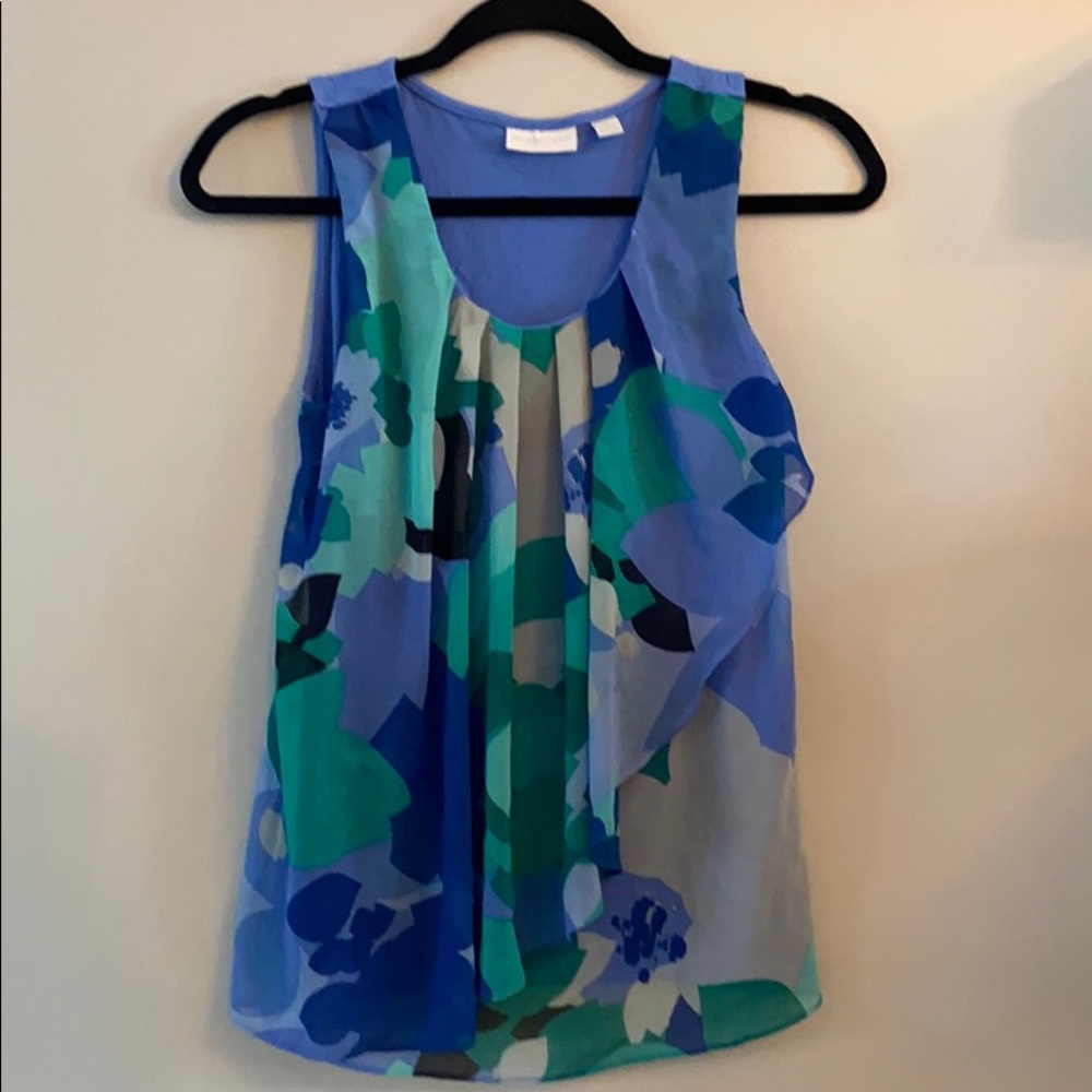 New York & Company sleeveless dress shirt